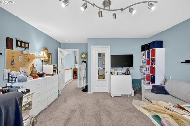 Pride of Ownership Shines in Highland Park at Pleasant Valley - photo 31