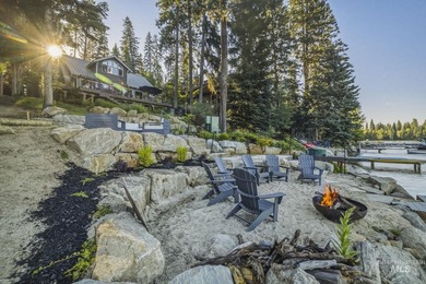 Welcome to an extraordinary opportunity on the shores of Payette - photo 32