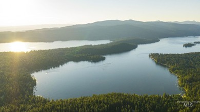 Welcome to an extraordinary opportunity on the shores of Payette - photo 44