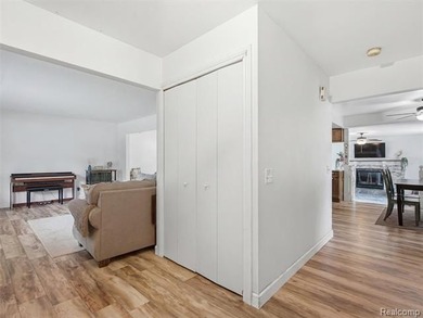 Welcome to this 3 bedroom colonial in beautiful Highland Hills - photo 10