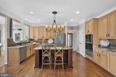 Original Owners*Nestled within the prestigious gated golf - photo 20