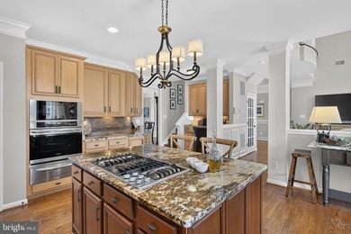Original Owners*Nestled within the prestigious gated golf - photo 23