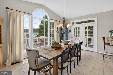 Original Owners*Nestled within the prestigious gated golf - photo 24