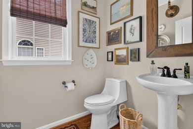 Original Owners*Nestled within the prestigious gated golf - photo 30