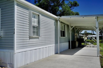 RARE FIND! 3 bedrooms/2 baths. Built in 2006. PET FRIENDLY. 2019 - photo 2