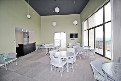 MOVE RIGHT INTO THIS SPARKLING UNIT LOCATED ON THE PENTHOUSE - photo 34