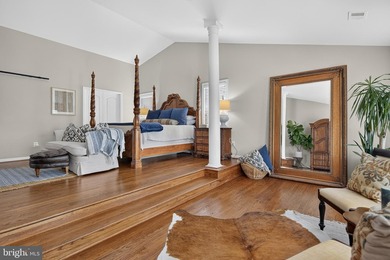 Original Owners*Nestled within the prestigious gated golf - photo 36