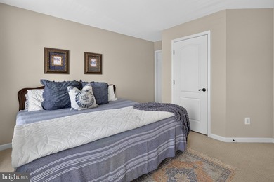 Original Owners*Nestled within the prestigious gated golf - photo 45