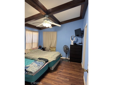 Welcome to Gables Mobile Home Estates, one of Santa Ana's most - photo 8