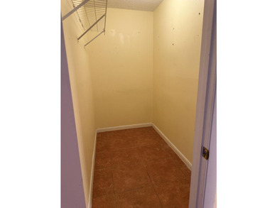Welcome to this 900 square-foot condominium located in the Isle - photo 8