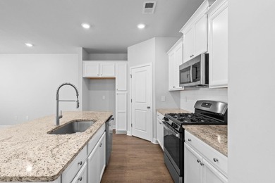 Welcome to Belle Harbor Townhomes! This beautifully maintained - photo 12