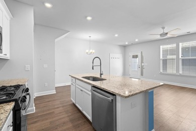 Welcome to Belle Harbor Townhomes! This beautifully maintained - photo 14