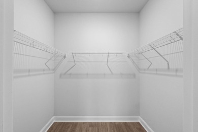 Welcome to Belle Harbor Townhomes! This beautifully maintained - photo 20