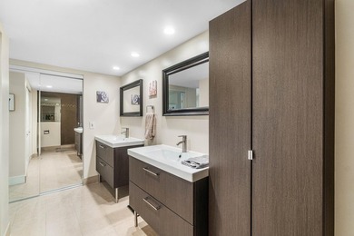 Immaculate and Beautiful 3 bedroom, 2.5 bath townhouse. Roof - photo 20
