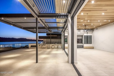 Experience luxurious desert living in this 5,111 sq. ft. custom - photo 23