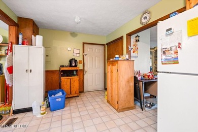 Welcome to this property, which includes 439 and 447 Rogerston - photo 34