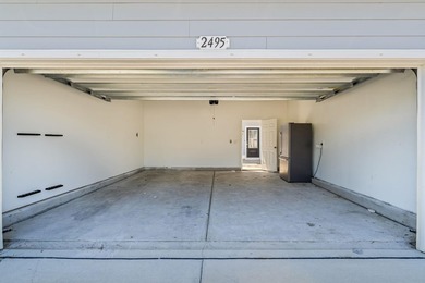 Welcome to Belle Harbor Townhomes! This beautifully maintained - photo 37