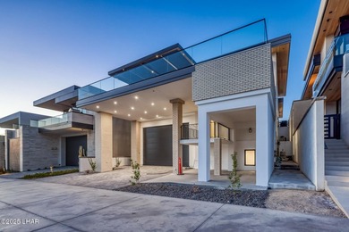Experience luxurious desert living in this 5,111 sq. ft. custom - photo 50