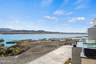 Experience luxurious desert living in this 5,111 sq. ft. custom - photo 52