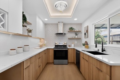 WELCOME HOME, FULLY REMODELED HOME in a Great Neighborhood .This - photo 9
