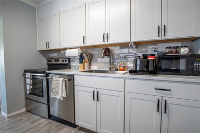 Step inside 123 Oconee St and discover a charming 2-bedroom - photo 13