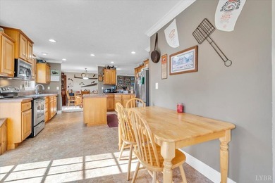 Effortless one-level living on over two acres in this - photo 16