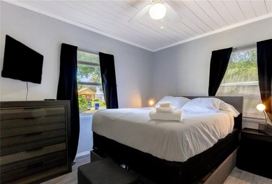 Step inside 123 Oconee St and discover a charming 2-bedroom - photo 23