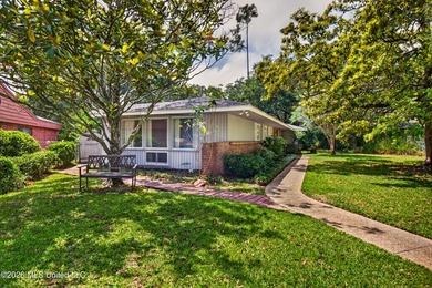 Welcome to this charming 1950's gem nestled in the heart of - photo 3
