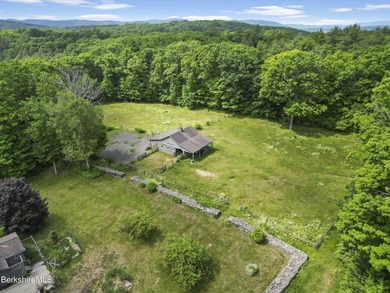 A DRILLED WELL, A COMPLETE 6 BEDROOM SEPTIC SYSTEM, A HORSE BARN - photo 6