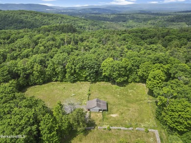 A DRILLED WELL, A COMPLETE 6 BEDROOM SEPTIC SYSTEM, A HORSE BARN - photo 8