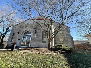 Can you Imagine the Possibilities!? This blank canvas is ready