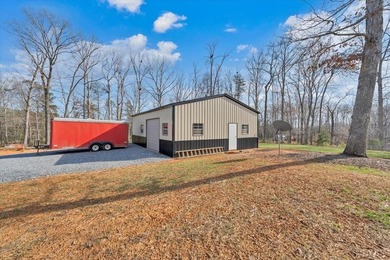 Effortless one-level living on over two acres in this - photo 49