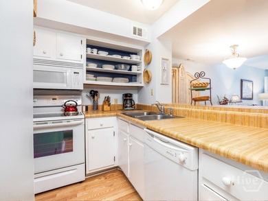 OCEAN FRONT CONDO - SPECTACULAR VIEW!! Located on the north end - photo 9