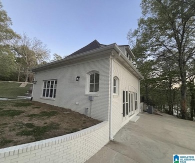 A rare lakefront offering with over 300 feet of shoreline and - photo 5