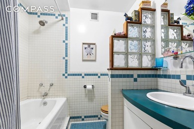 Some apartments stop you the moment you walk in. This is one of - photo 16