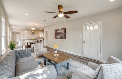 Fully Renovated Home in Jefferson Terrace - Move-In Ready with - photo 6