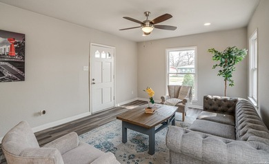 Fully Renovated Home in Jefferson Terrace - Move-In Ready with - photo 7