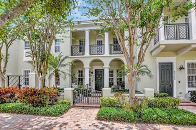 Modern, Move-In Ready Townhome in Central Park - Low HOA, Prime - photo 1