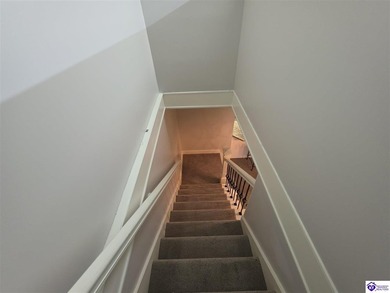 Motivated Seller! One Year Home Warranty! Welcome to 102 Regency - photo 33