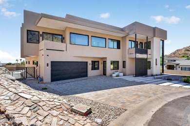 Exceptional New Build in Biltmore Highlands! This architectural - photo 5