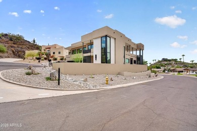 Exceptional New Build in Biltmore Highlands! This architectural - photo 7