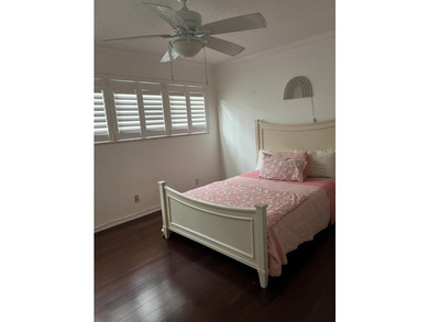 Is there a 4-bedroom home in Palm Beach County with acreage - photo 13