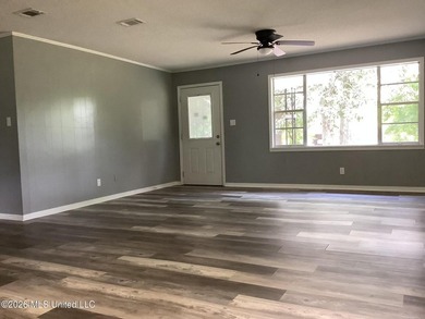 Have you been looking for a 4 bedroom 2 bath brick home with a - photo 2