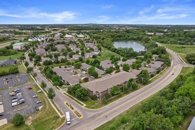 Welcome home to this bright and airy 55+ condominium in the - photo 35