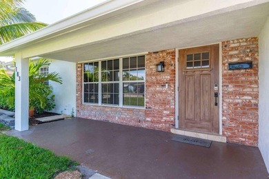 Beautifully updated and meticulously maintained home in a great - photo 3