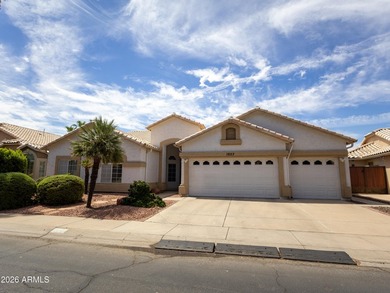 Welcome to 1027 W Grand Caymen Dr, tucked inside Gilbert's - photo 3