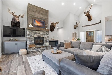 Kelso Lake Waterfront estate on over 5 acres with 300+ ft of - photo 21
