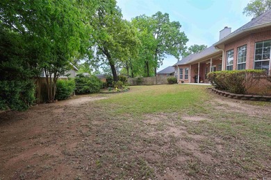 Elegant Cliffwood Estates Retreat With Extra Lot & Exclusive - photo 43