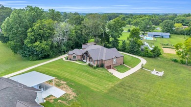 Stunning, Custom built, sprawling one-Level FULL brick & stone - photo 44