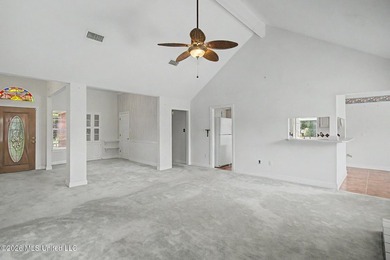 Price reduced!!!! Come see this spacious 1,915-square-foot - photo 3